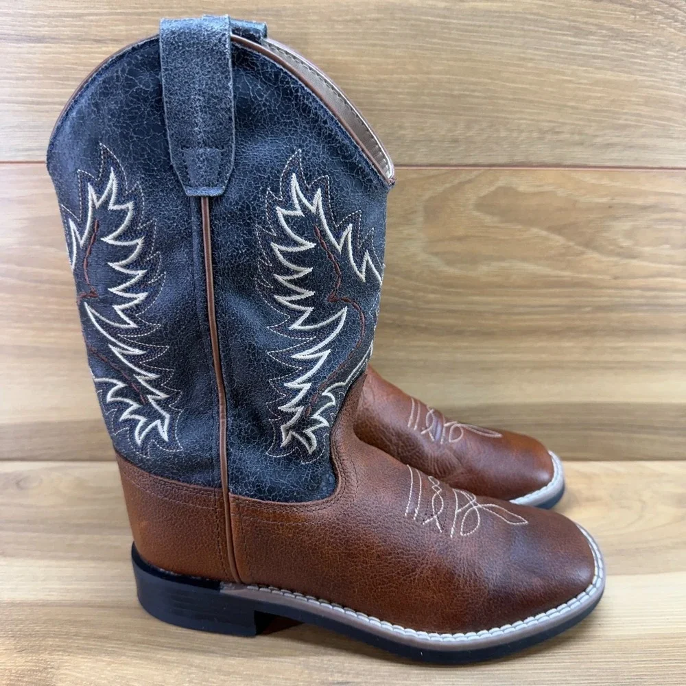 Cody James Boys Western Boots 2 D Brown Square Toe Embroidered Cowboy Rodeo